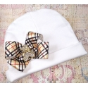 Σκουφάκι για κορίτσι Burberry Diamante bear