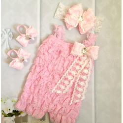 Premium lace romper set Baby pink