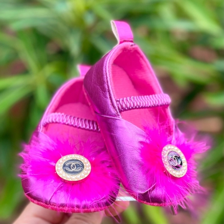 Βρεφικά παπουτσάκια Fuchsia marabou