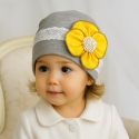 Σκουφάκι για κορίτσι Grey pearl flower
